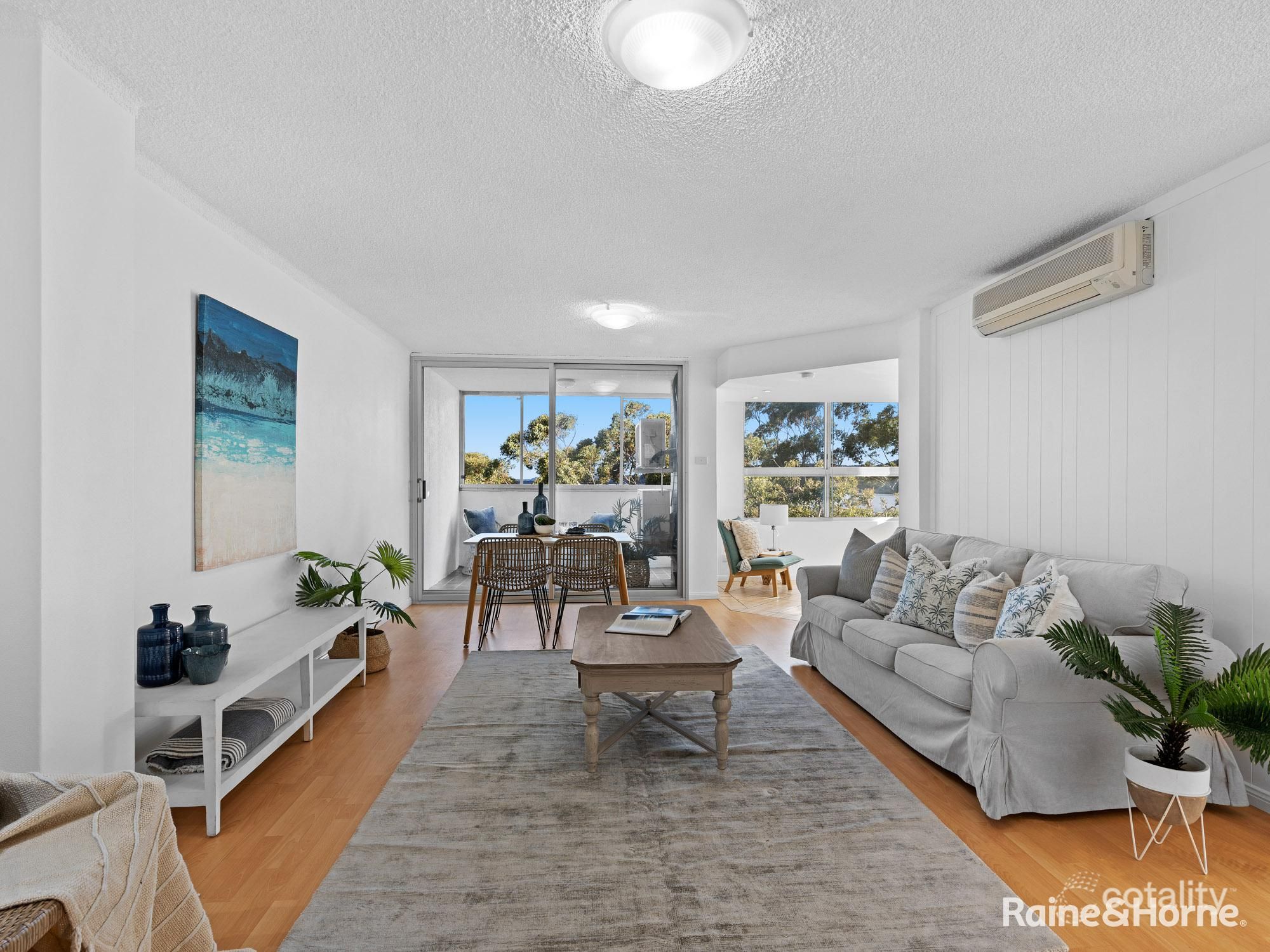 22/1 Mann St, Gosford, NSW 2250