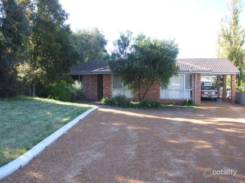 1 Hockins Pl, Australind, WA 6233