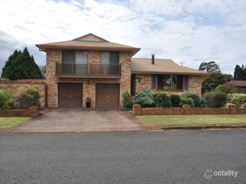 11 Chilla St, Harristown, QLD 4350