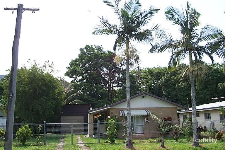 45 Mayers St, Manoora, QLD 4870