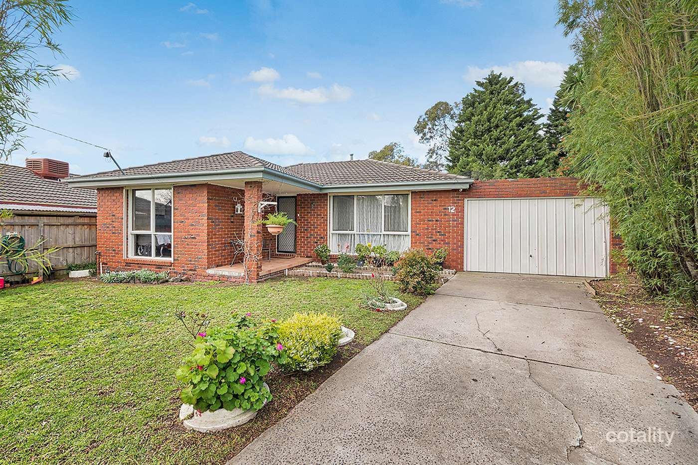 12 Cheryl Ct, Hampton Park, VIC 3976