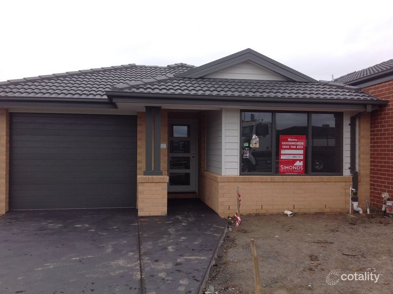 86 Bimberry Cct, Clyde, VIC 3978