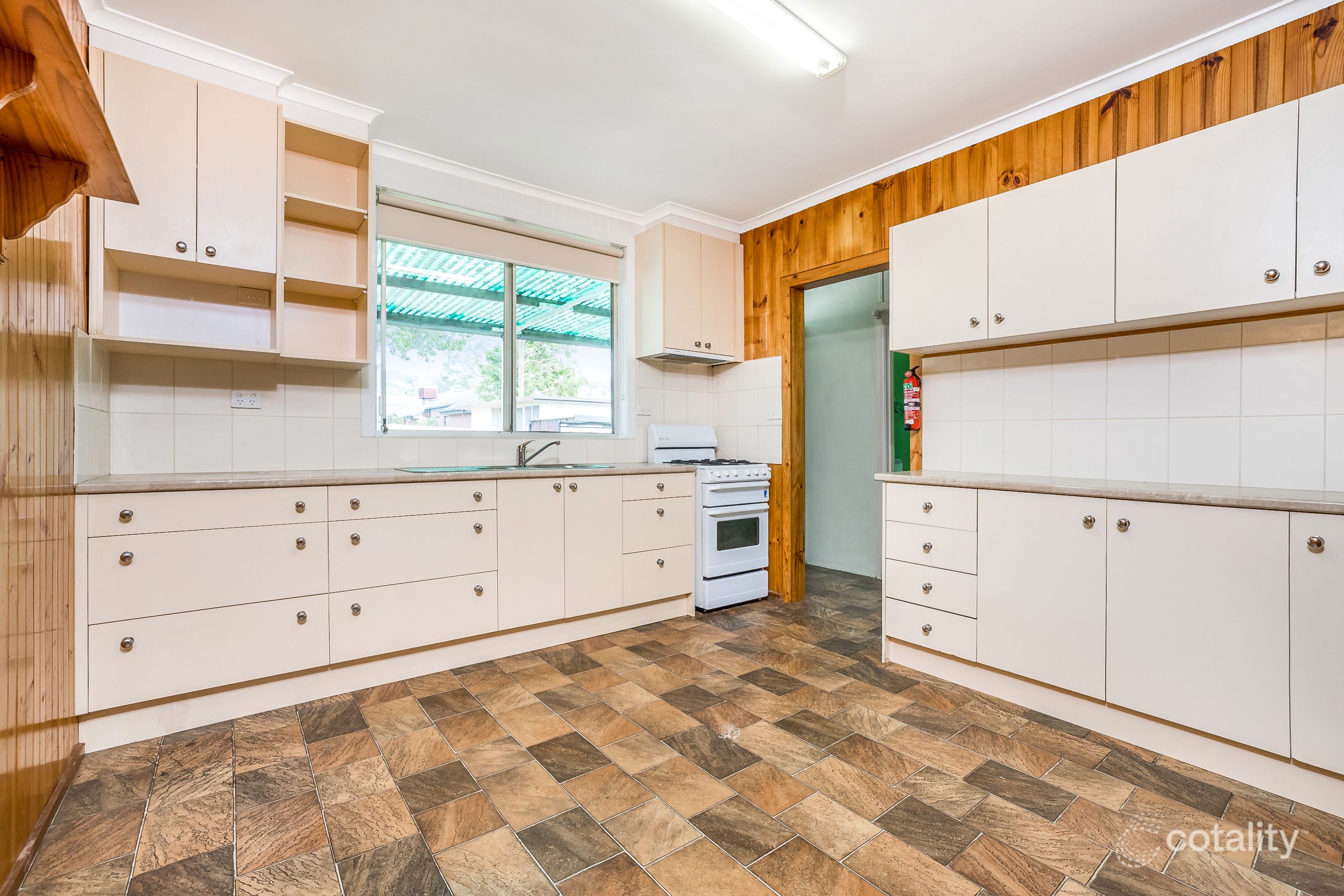 28 Beddoe Rd, Vermont, VIC 3133