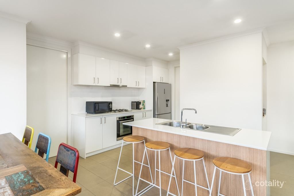 2/37 Bruce St, Bell Park, VIC 3215