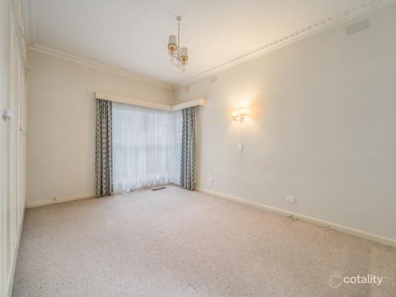 94 Whittens Lane, Doncaster, VIC 3108