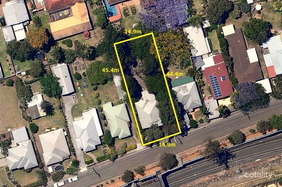 27 Myla Tce, Tennyson, QLD 4105