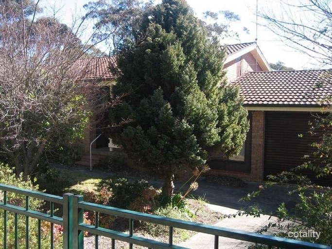 194 Govetts Leap Rd, Blackheath, NSW 2785