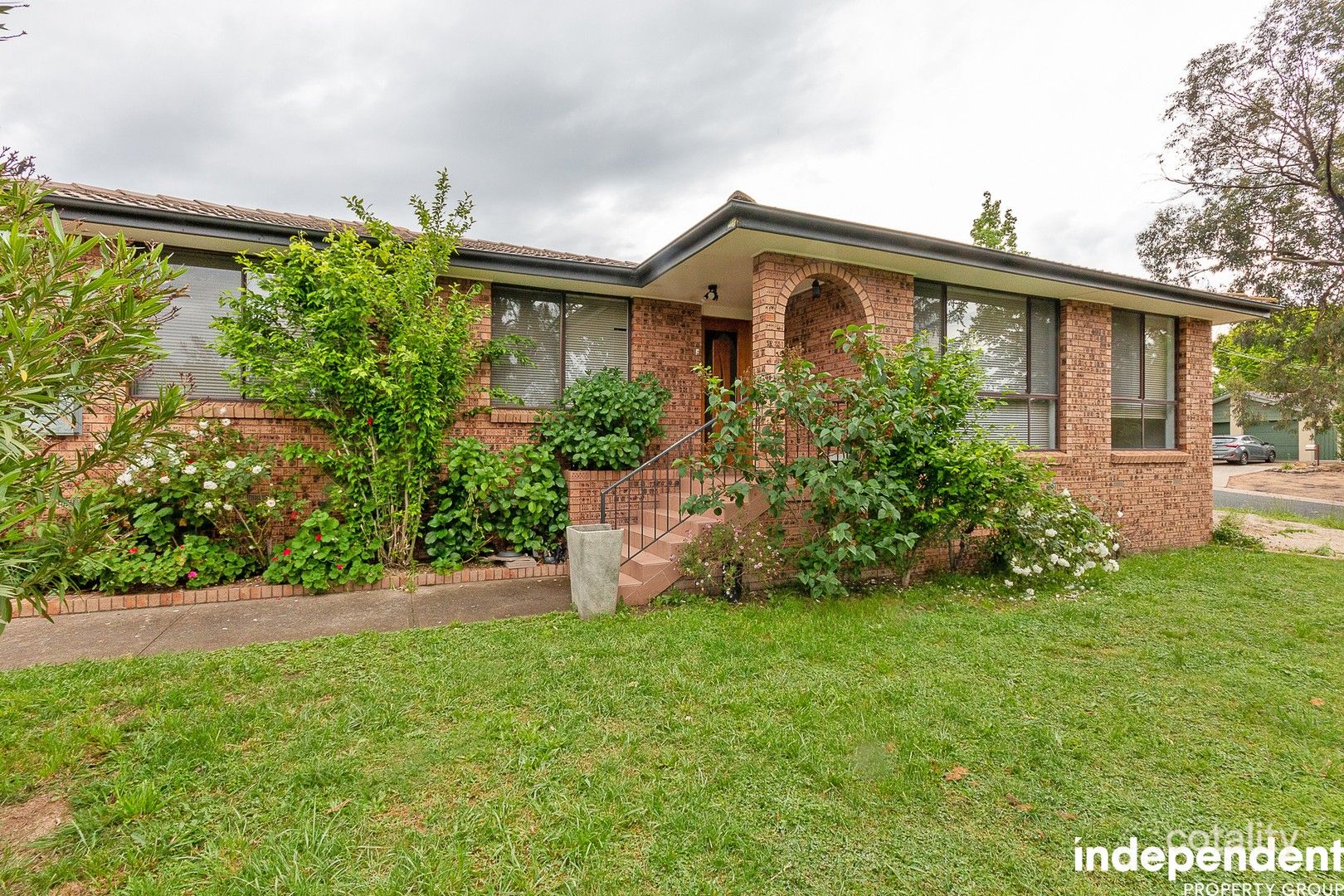 18 Clive Steele Ave, Monash, ACT 2904