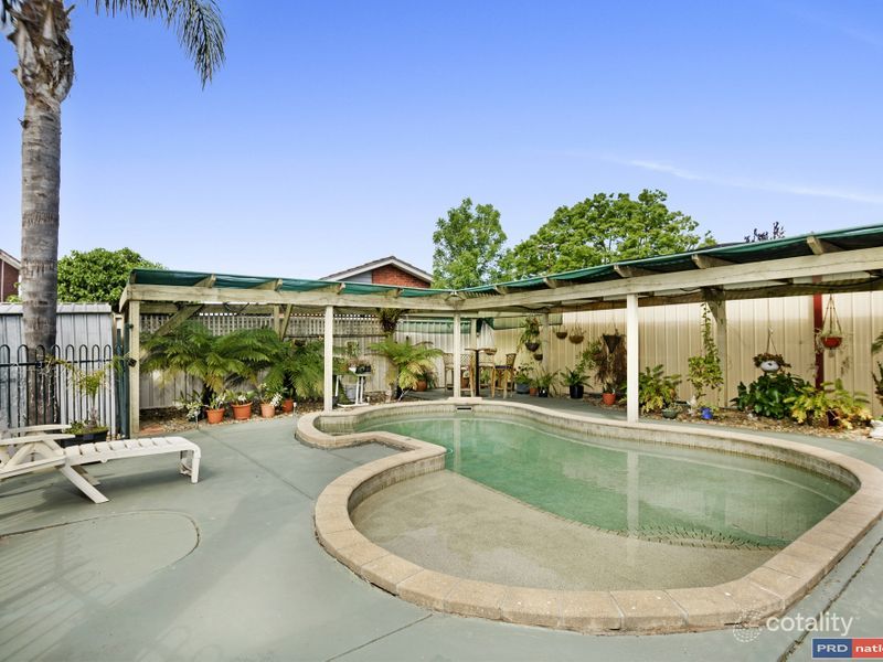 379 Centenary Ave, Melton West, VIC 3337