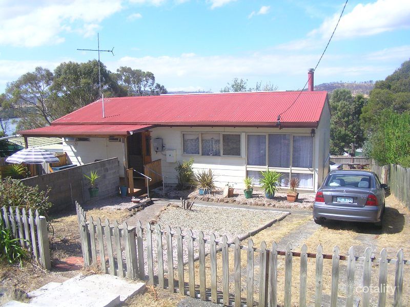 7 Falcon St, Primrose Sands, TAS 7173