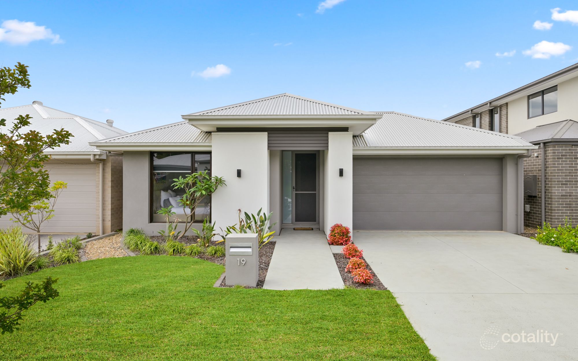 19 Hodgson St, Oran Park, NSW 2570