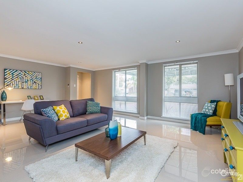 15 Helena Cres, Thornlie, WA 6108