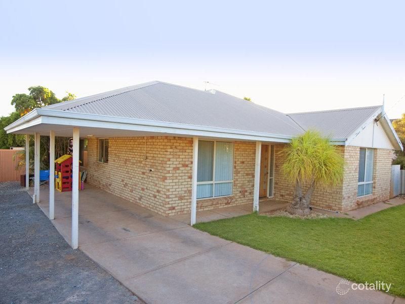 44 Rhodes St, South Kalgoorlie, WA 6430