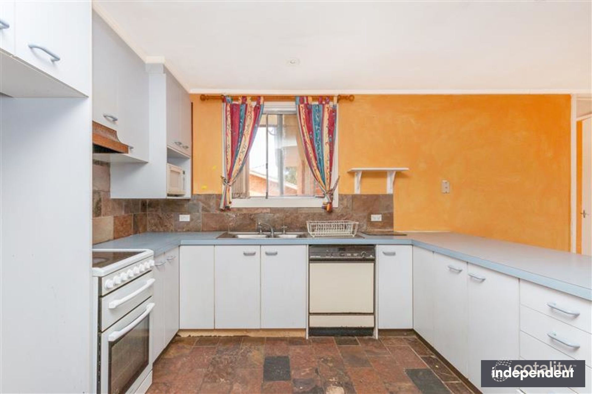12 Sanderson Cl, Flynn, ACT 2615