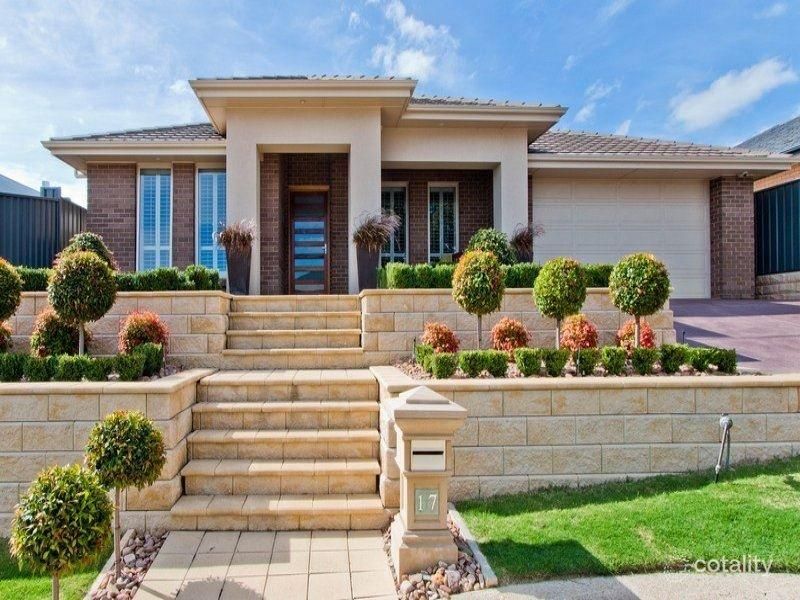 17 Lacebark Ct, Flagstaff Hill, SA 5159