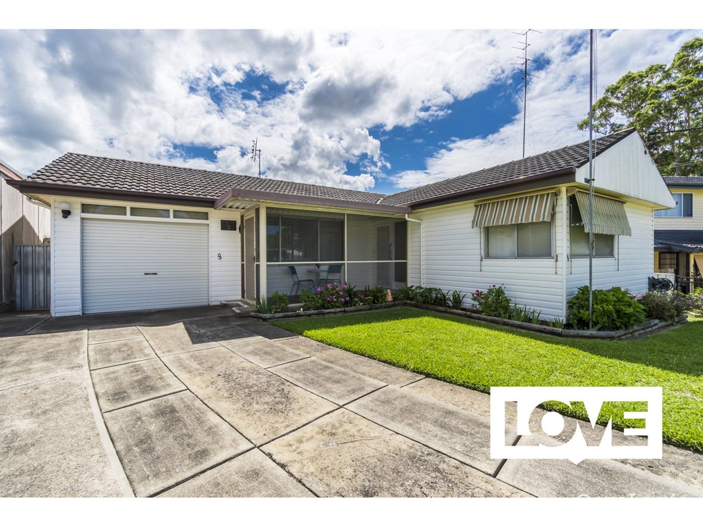 2 Craig Cl, Shortland, NSW 2307