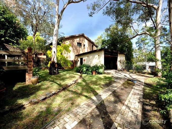 27 St George Cres, Sandy Point, NSW 2172