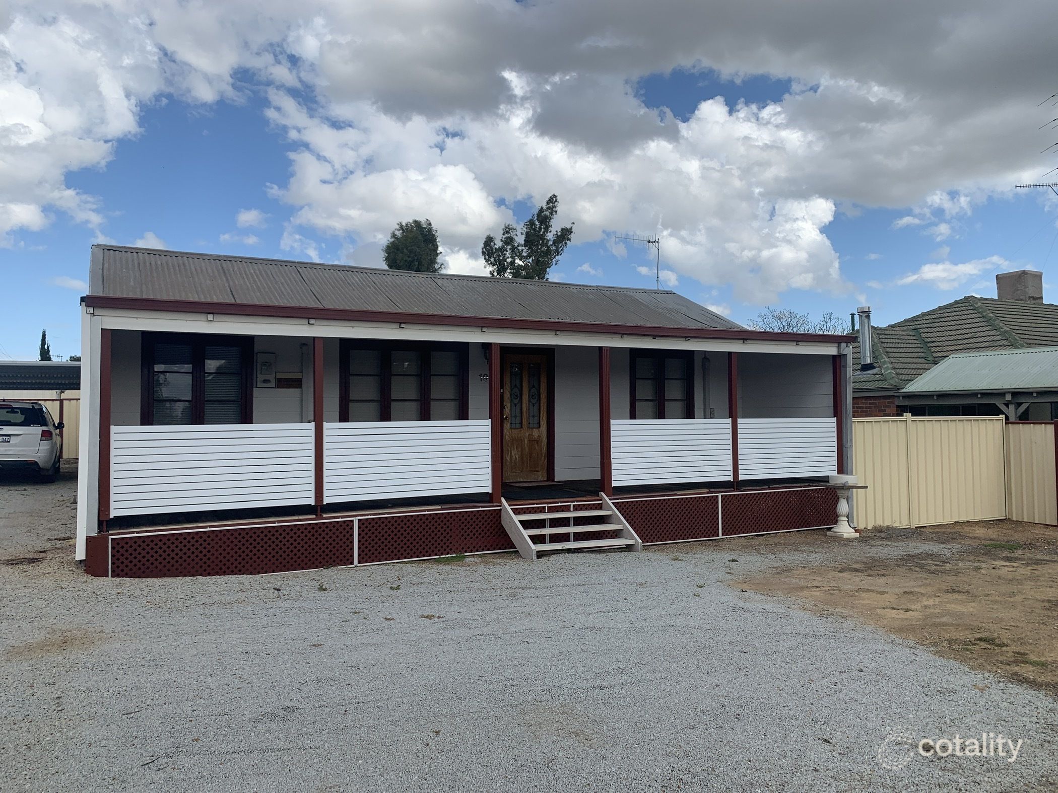 19 Quinlan St, Wongan Hills, WA 6603