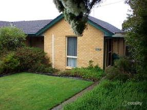 19 The Crescent, Inverloch, VIC 3996