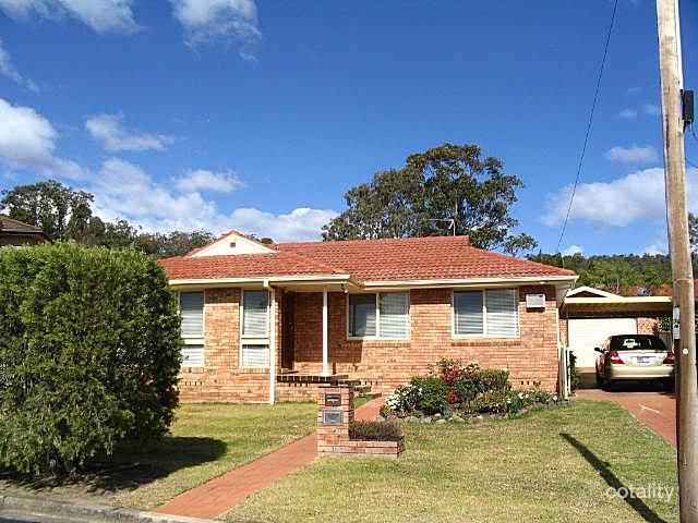 42 Bayline Dr, Point Clare, NSW 2250