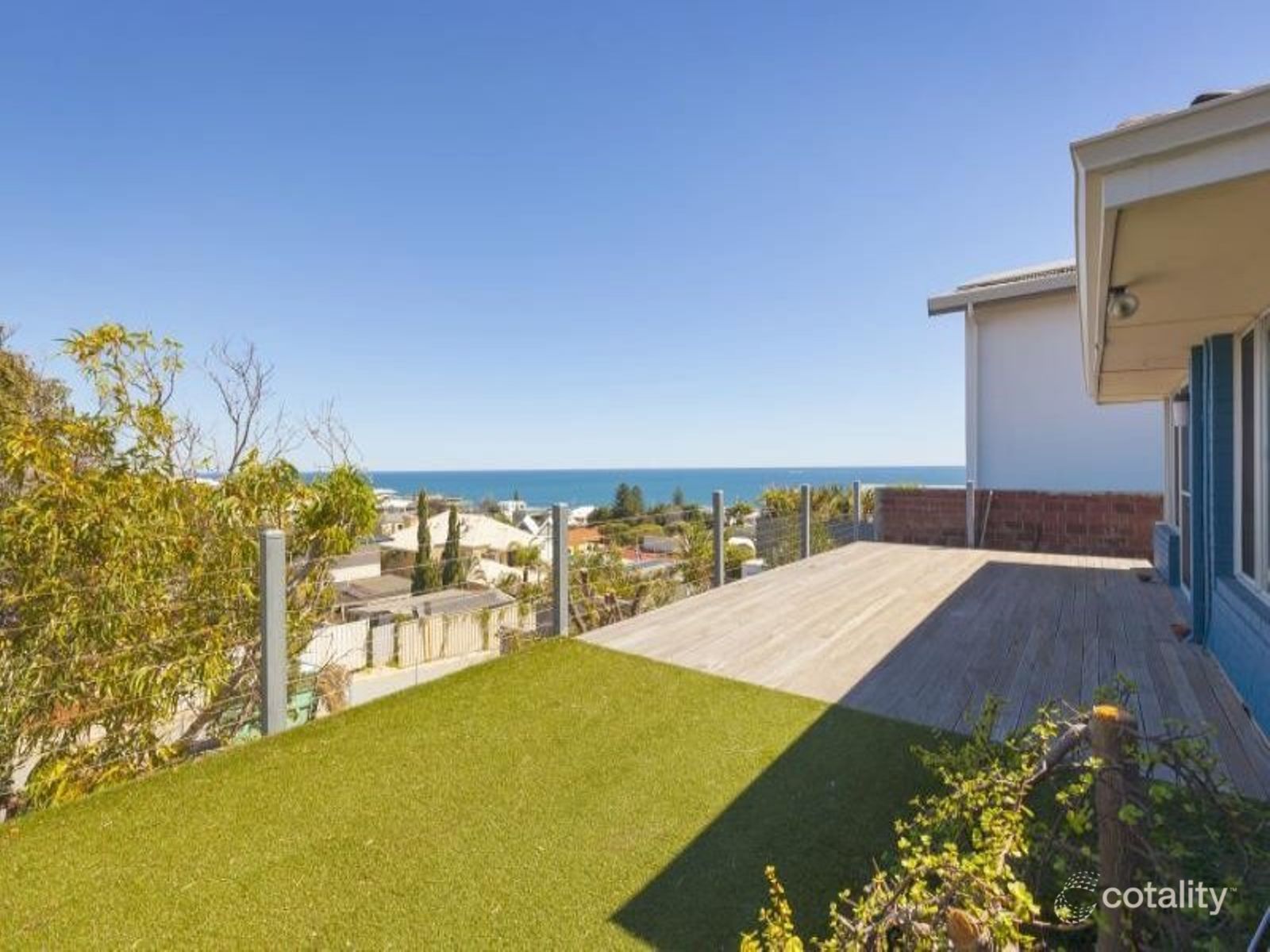 28 High St, Sorrento, WA 6020