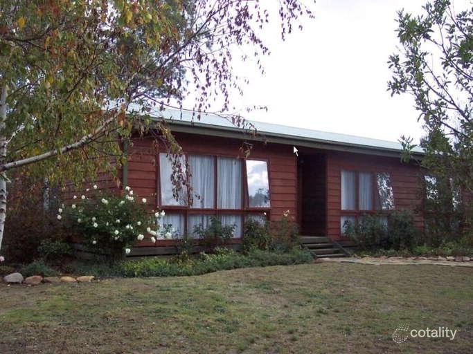 53 Byerly St, Elmhurst, VIC 3469