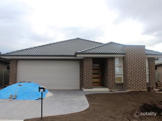 53 Macksville St, Carnes Hill, NSW 2171