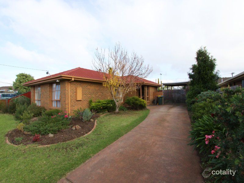 15 Valewood Dr, Wyndham Vale, VIC 3024