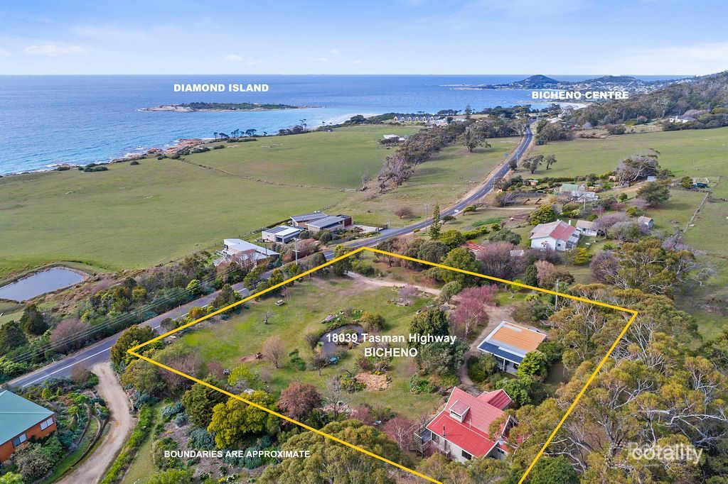 18039 Tasman Hwy, Bicheno, TAS 7215