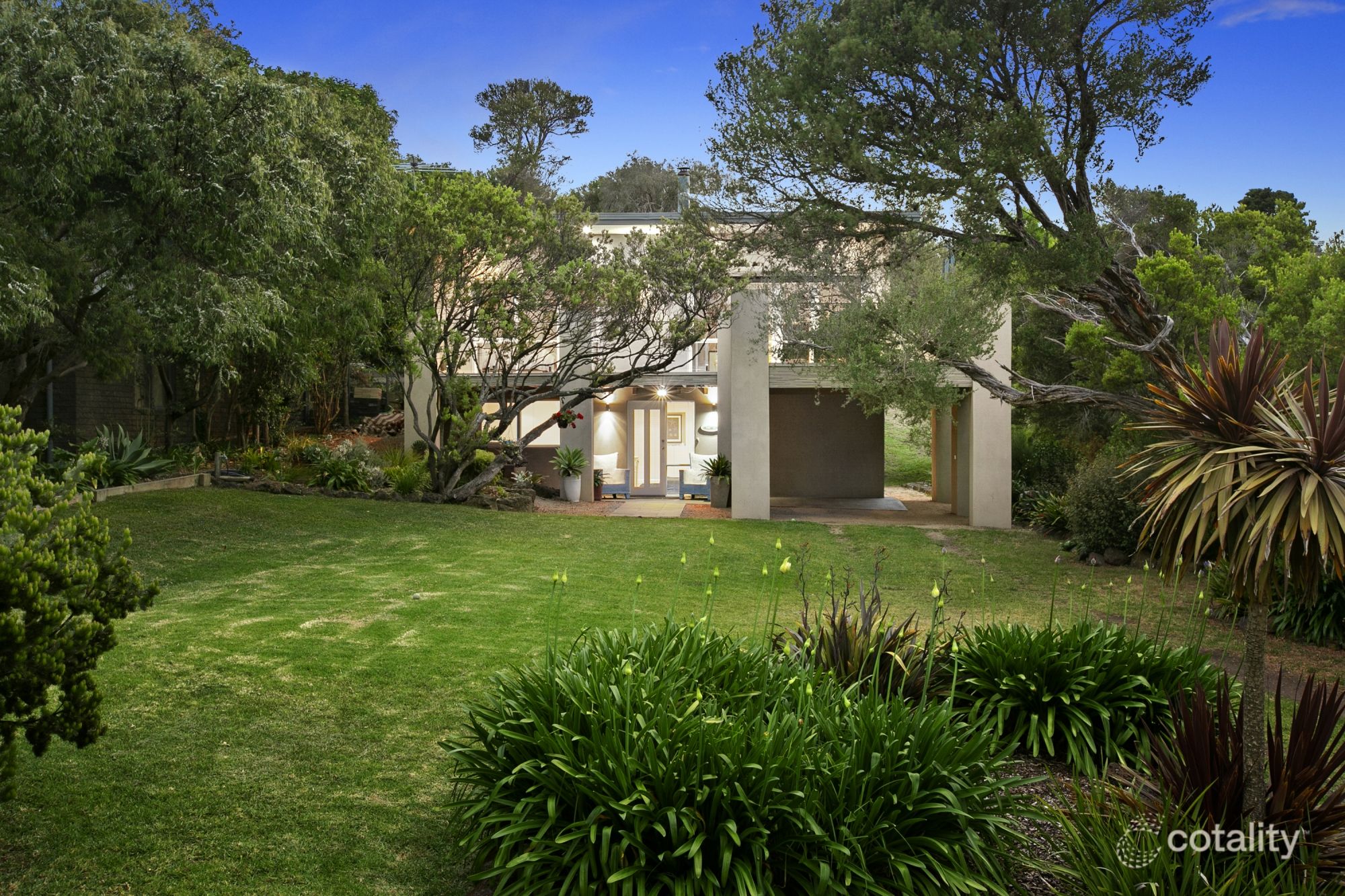 24 Rosyth Rd, Rye, VIC 3941