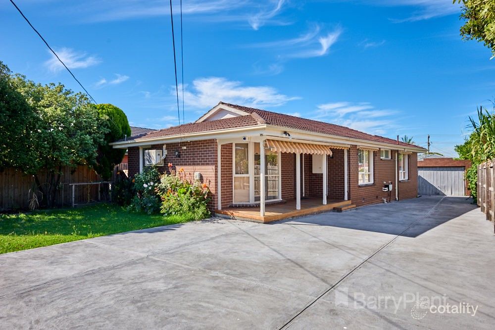 52 Shalimar Cres, Dandenong North, VIC 3175