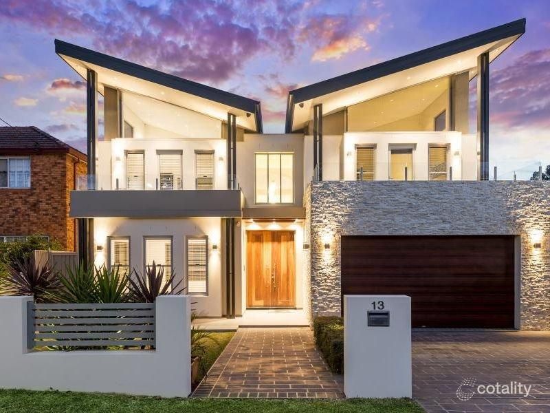 13 Freda St, Panania, NSW 2213