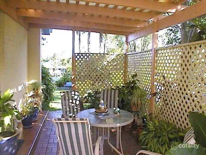 1 Carol St, Redland Bay, QLD 4165