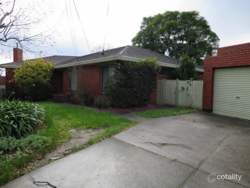4 Tanjil Ct, Dandenong North, VIC 3175