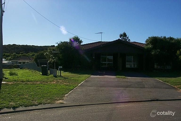 30a Hakea St, Tarcoola Beach, WA 6530