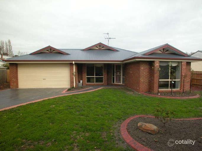 18 Witton St, Longwarry, VIC 3816