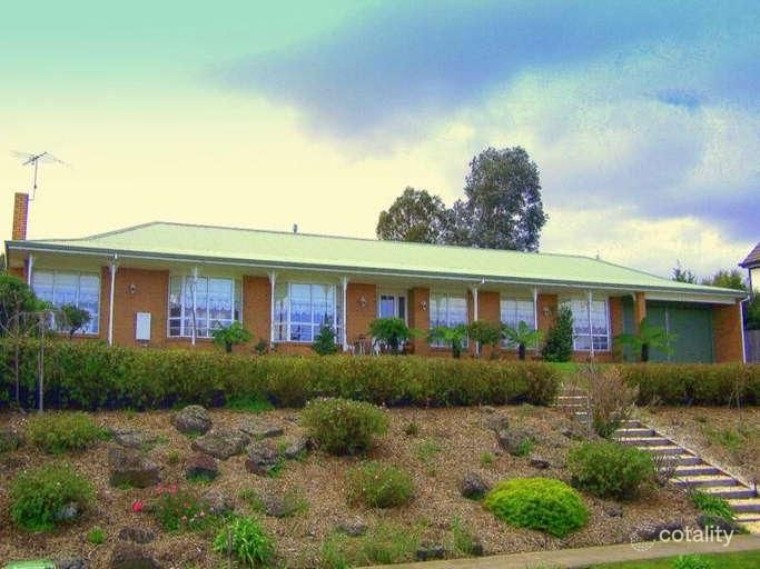 13 Matheson Ct, Berwick, VIC 3806