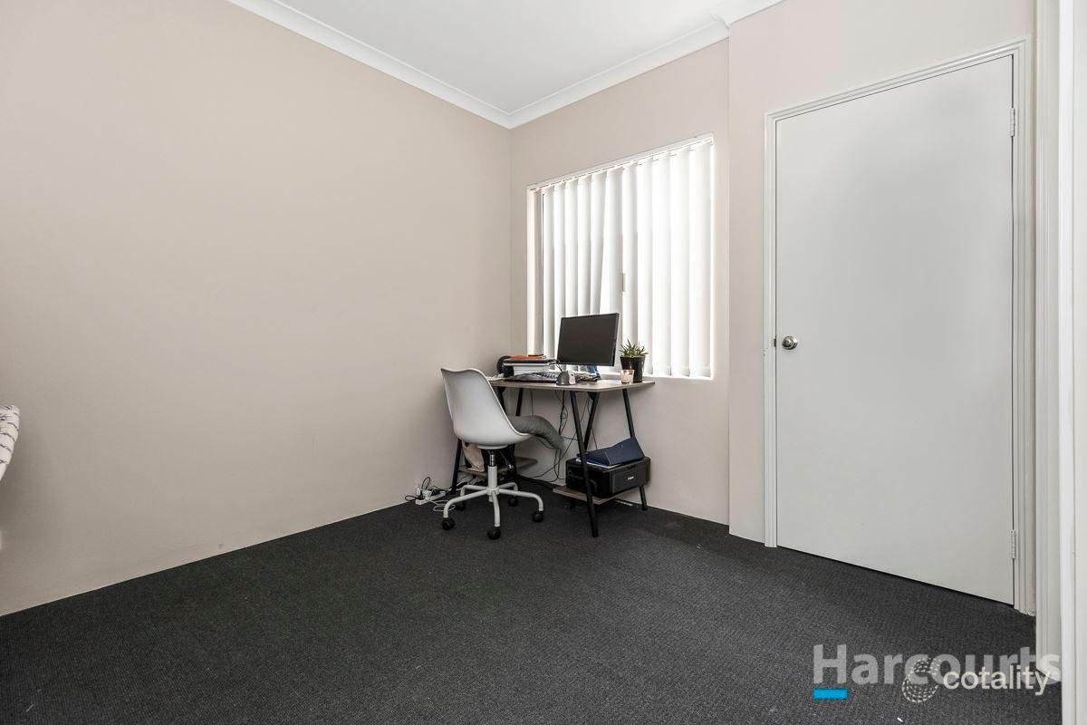 38 Quickly Cres, Hamilton Hill, WA 6163