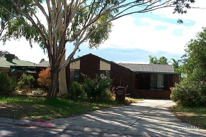 1 Huggins Rd, Thornlie, WA 6108