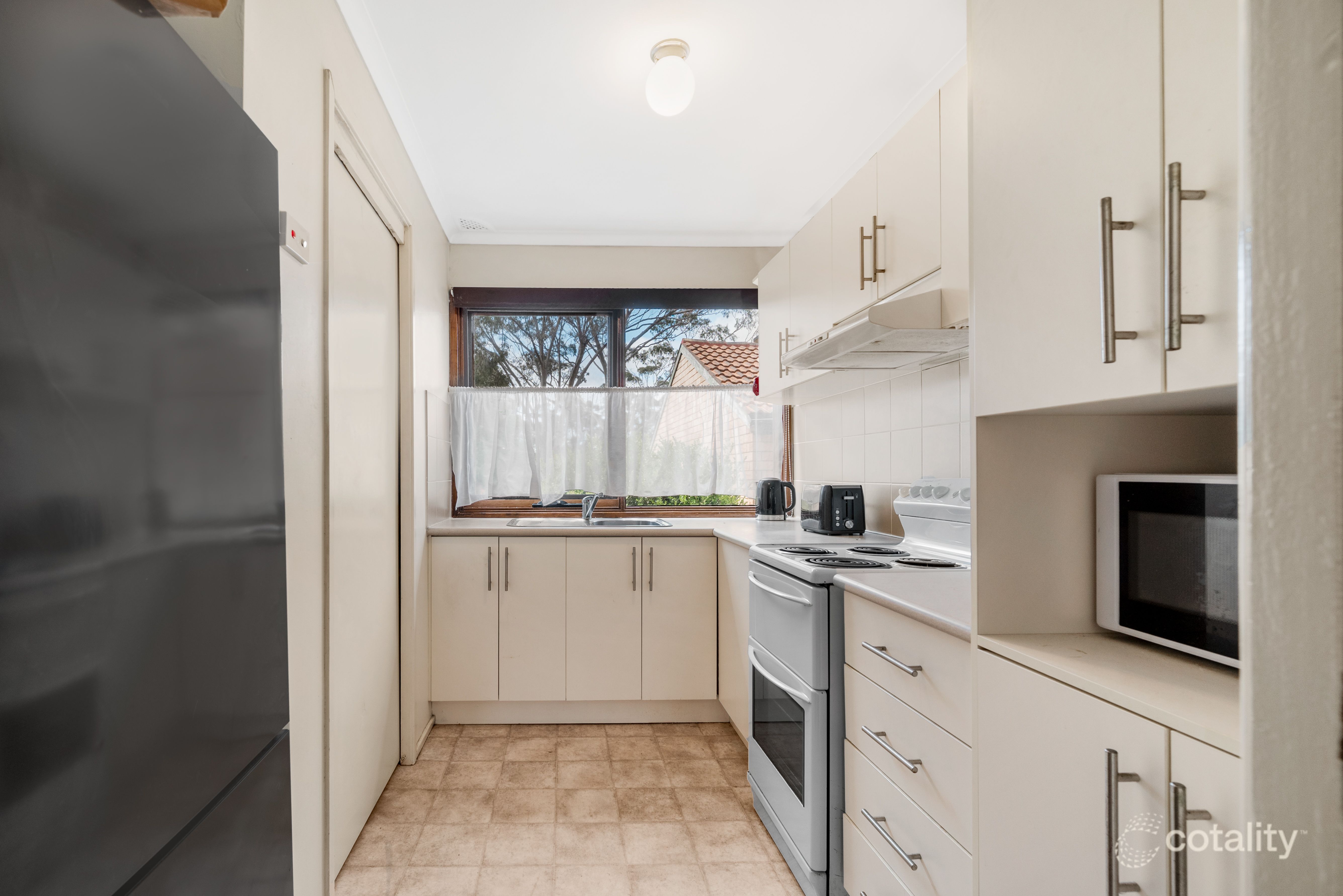 16 Airdsley Lane, Bradbury, NSW 2560
