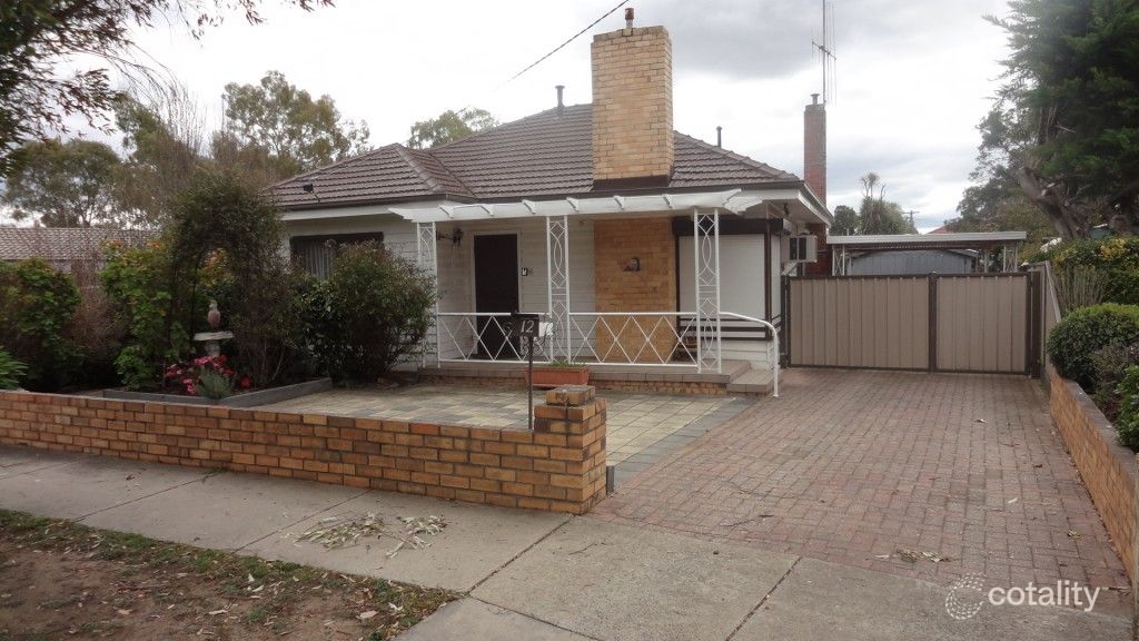 12 College Cres, Flora Hill, VIC 3550