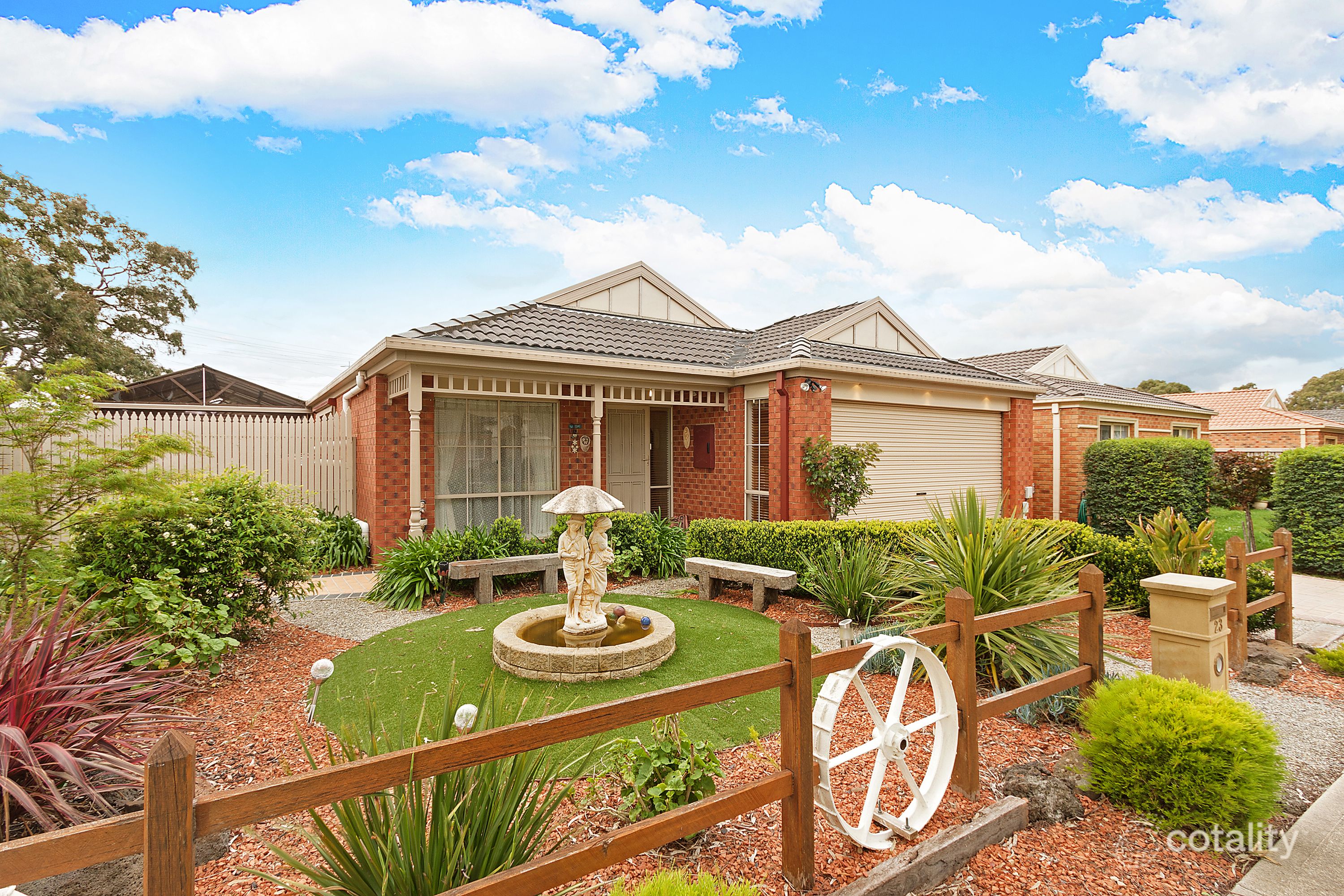 23 Yellowbox Ave, South Morang, VIC 3752