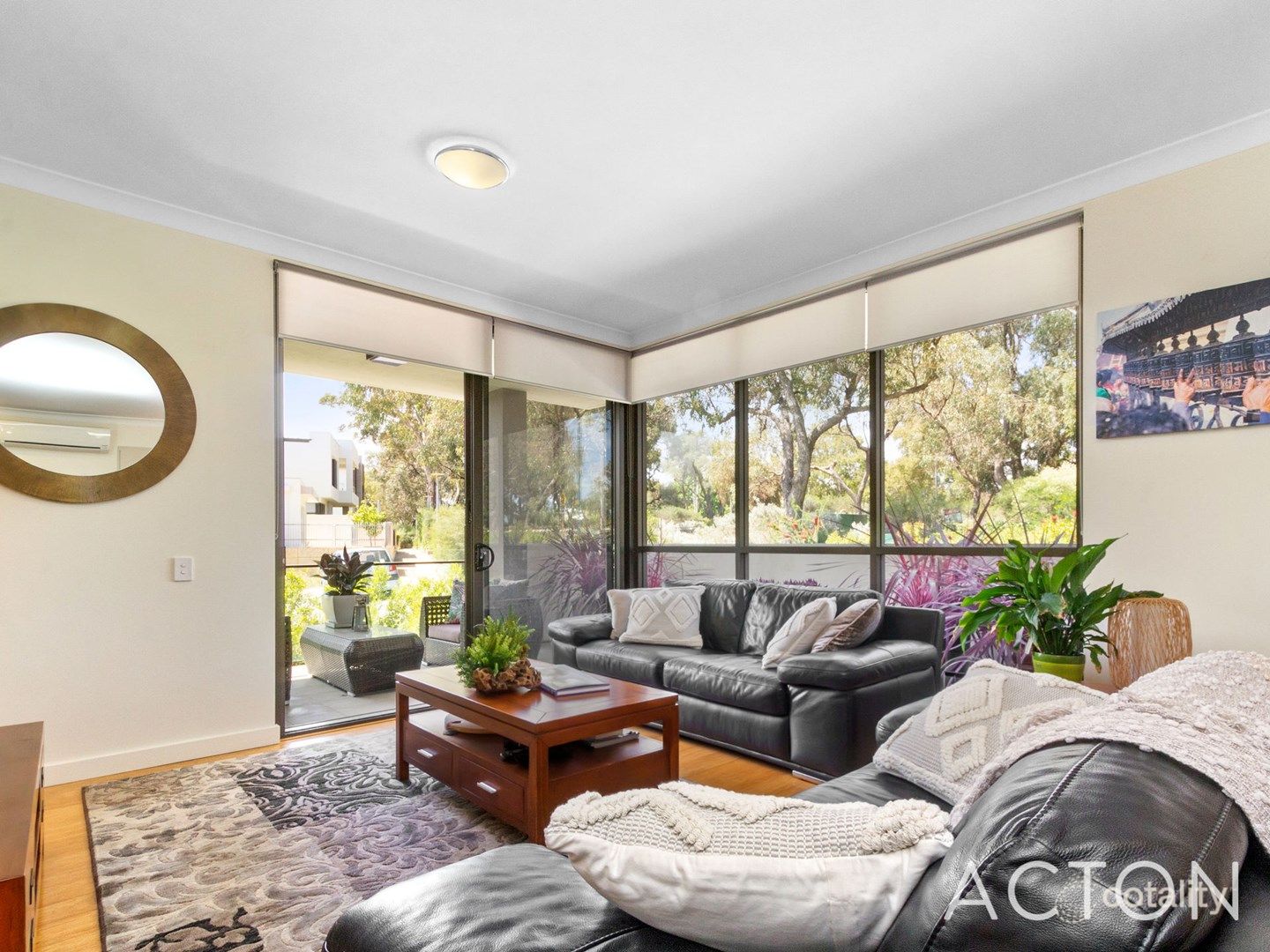 6/2 Dynevor Rise, Floreat, WA 6014