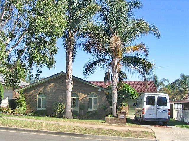 89 Warrimoo Dr, Quakers Hill, NSW 2763