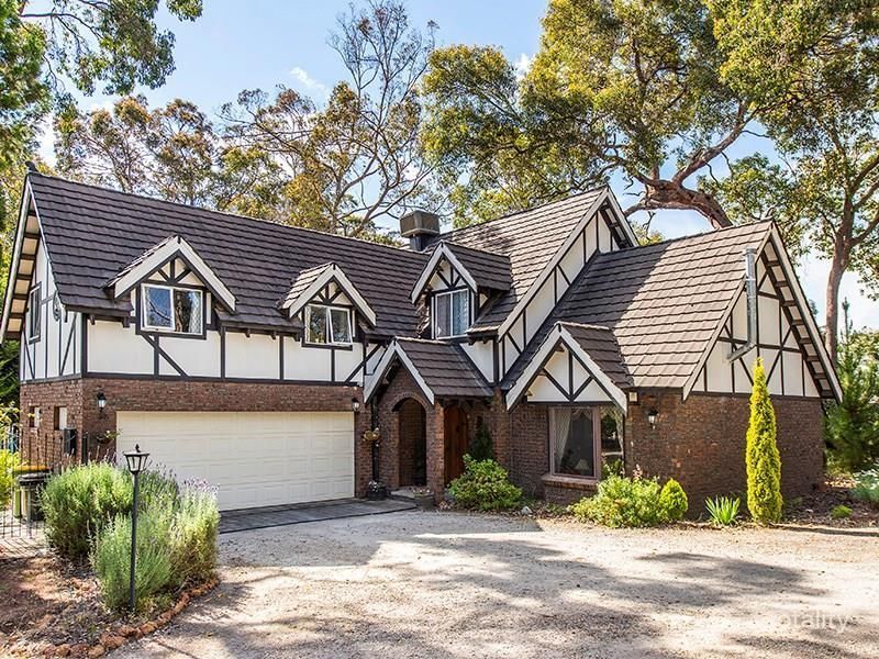 30 Laslett Cir, Mundaring, WA 6073