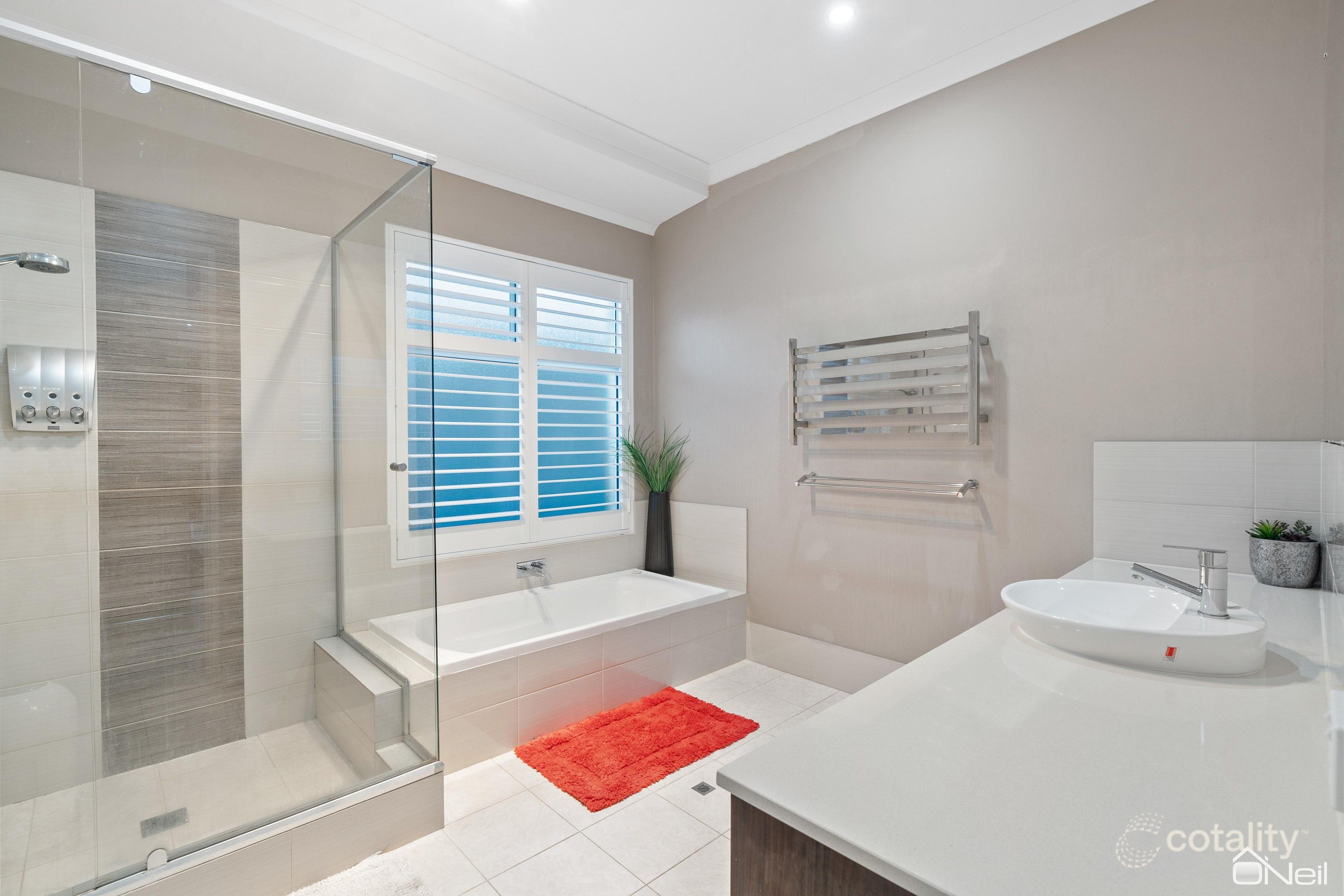 6 Aspinall Rd, Byford, WA 6122