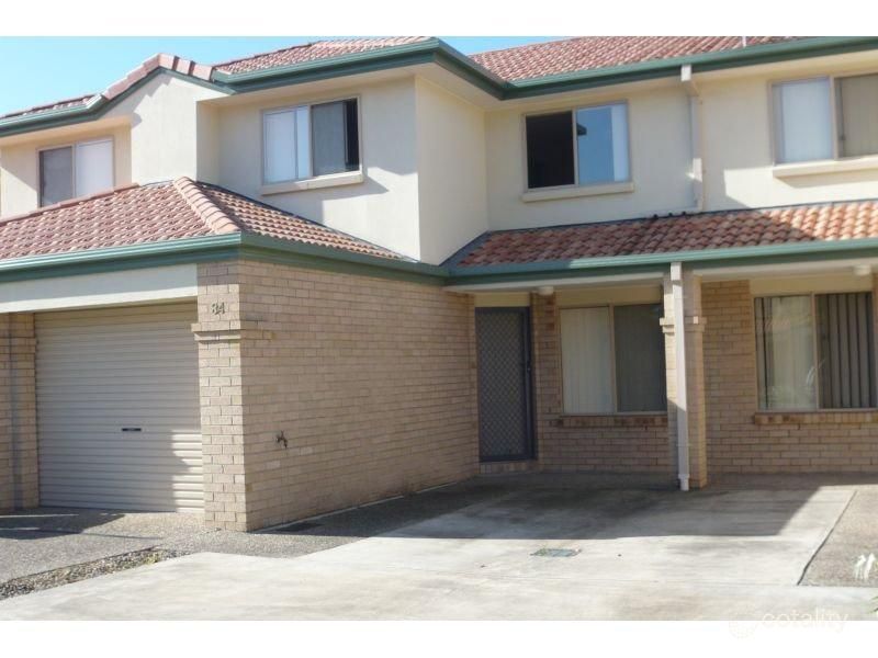 16/2 Bos Dr, Coomera, QLD 4209