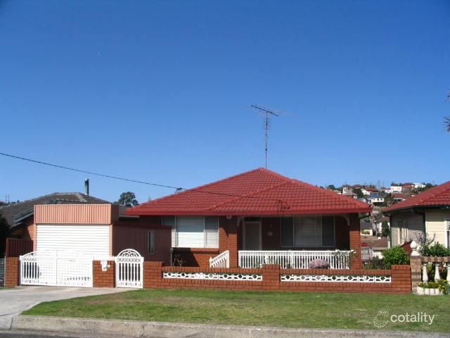 15 Monteith St, Cringila, NSW 2502