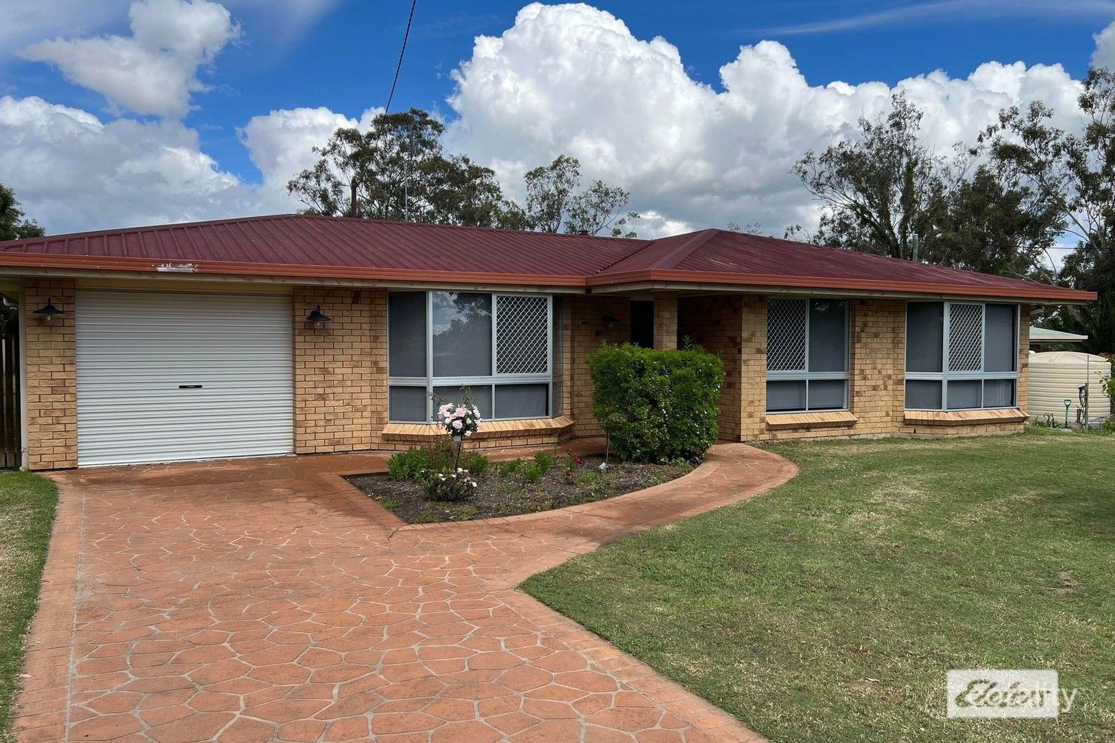 62 Rangers Rd, Warwick, QLD 4370