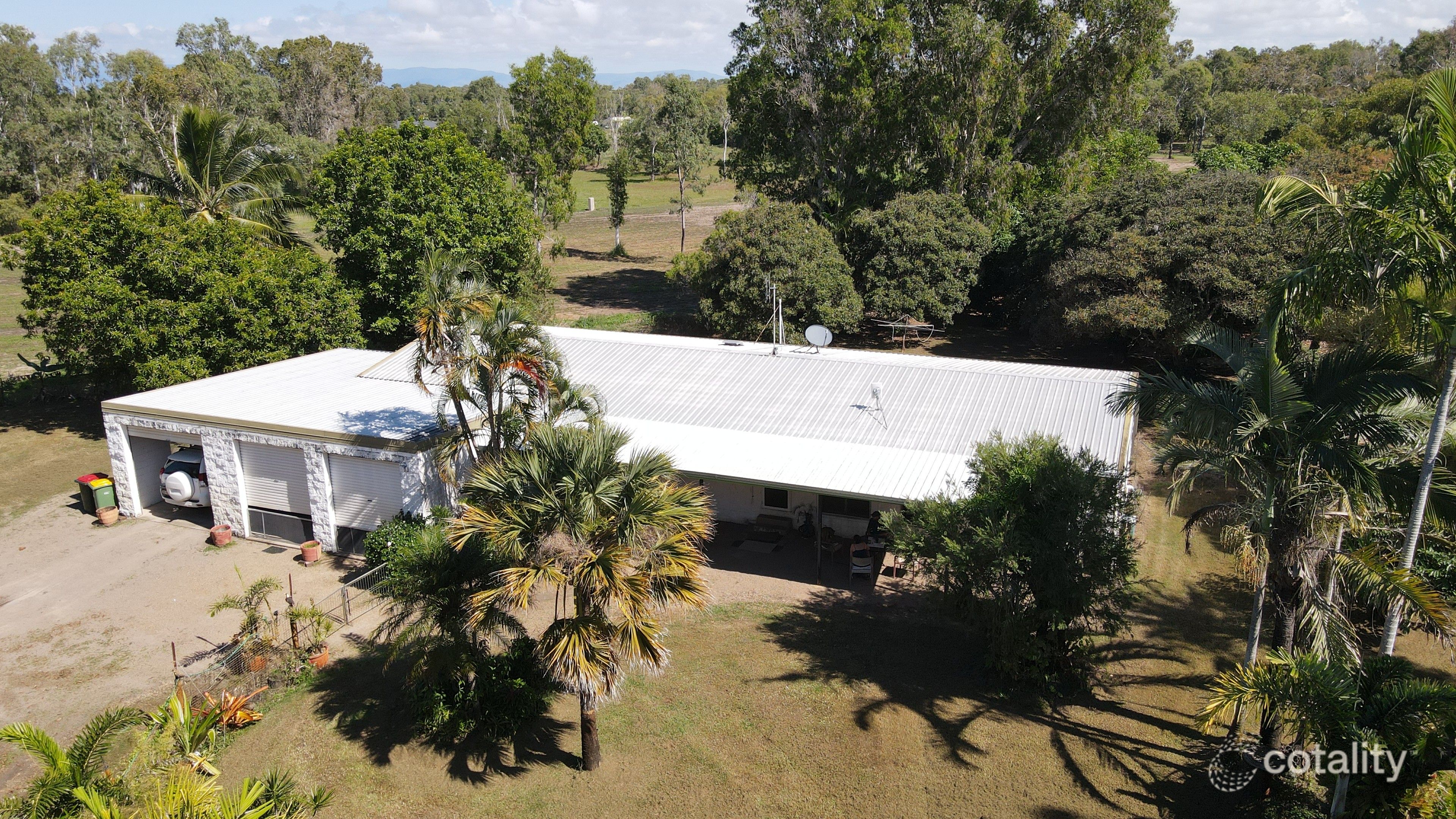 167 Beatts Rd, Forrest Beach, QLD 4850
